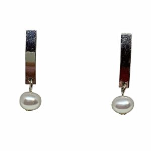 Handmade sterling silver and pearl earrings by A&R Jewellery | Effusion Art Gallery + Cast Glass Studio, Invermere BC