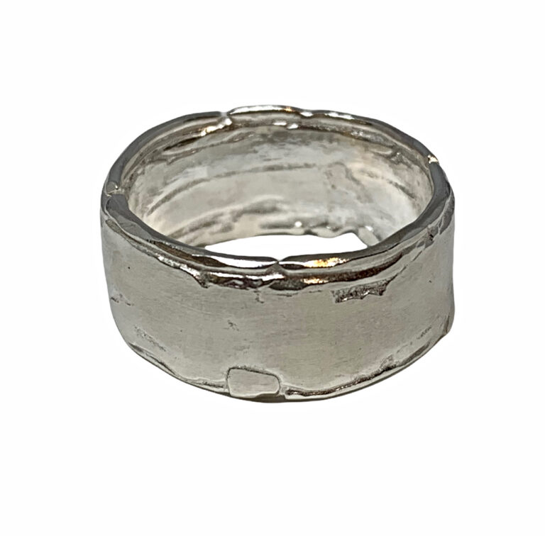 Handmade sterling silver ring by A&R Jewellery | Effusion Art Gallery + Cast Glass Studio, Invermere BC